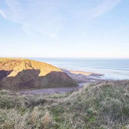 Host & Stay - 'Salty' Seaview Saltburn-by-the-Sea Buitenkant foto