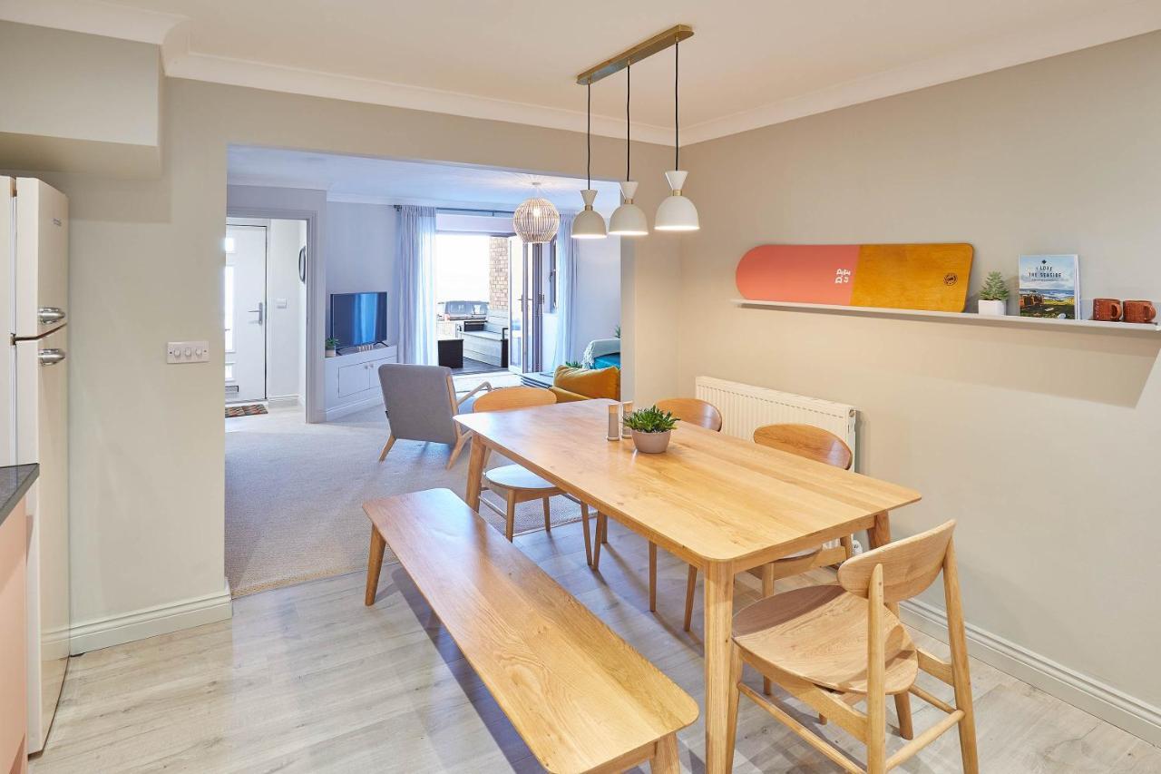 Host & Stay - 'Salty' Seaview Saltburn-by-the-Sea Buitenkant foto