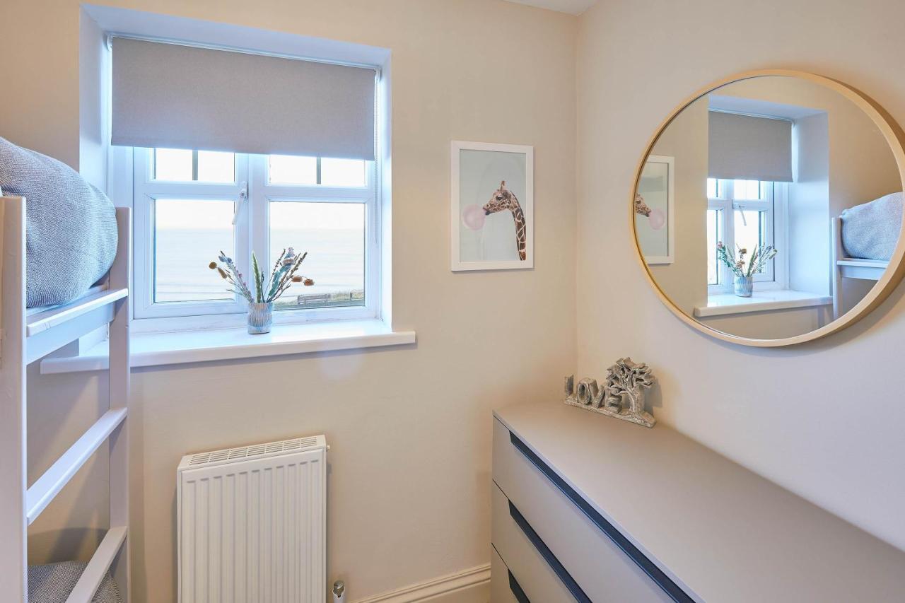 Host & Stay - 'Salty' Seaview Saltburn-by-the-Sea Buitenkant foto